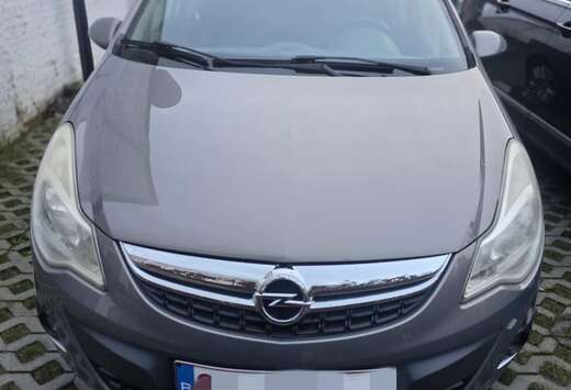 Opel 1.2 16V ecoFLEX Easytronic Navi