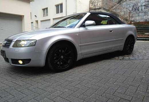 Audi 2.4i V6 30v