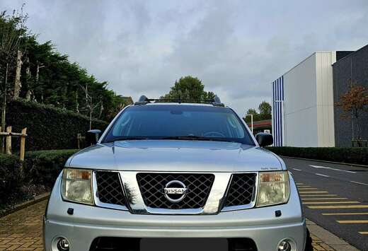 Nissan King Cab Premium