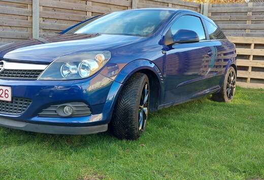 Opel Astra GTC 1.4 Sport