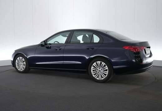 Mercedes-Benz 200dA MHEV Business Line LEDER/CUIR LED ...