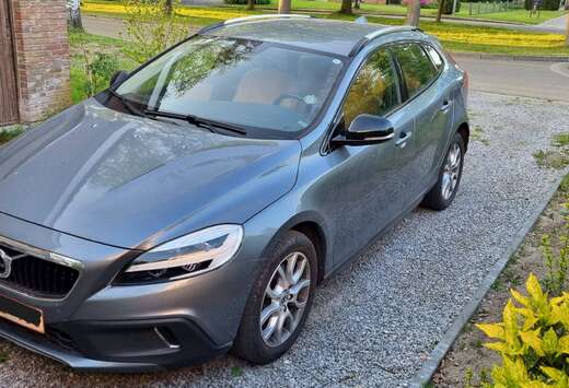 Volvo V40 Cross Country 2.0 D2 Plus