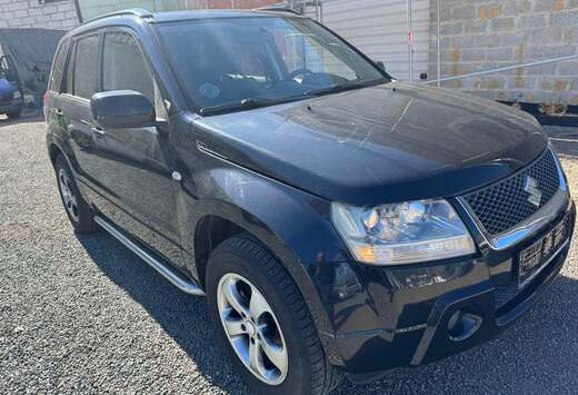 Suzuki Grand Vitara 2.0i JLX