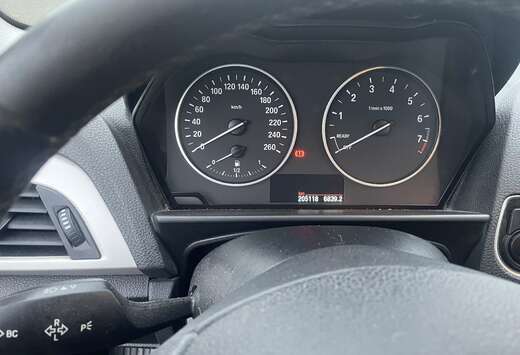 BMW 118i 3p Sport E6