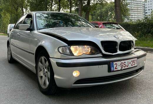 BMW 318iA