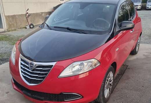 Lancia Ypsilon 0.9 TwinAir Platinum