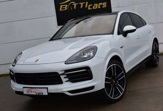 Porsche Coupé* E-hybrid* Platinum Edition