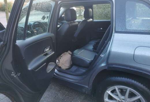 Mercedes-Benz GLB 180 d Business Solution