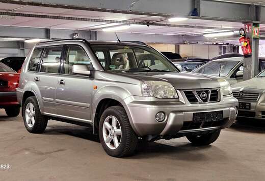 Nissan 2.0i 16v Elegance. VOITURE HOLLANDAISE