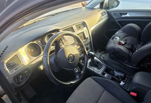 Volkswagen Golf 1.6 CR TDi Highline DSG