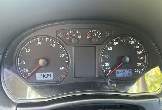 Volkswagen 1.2i Base