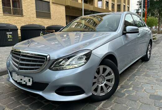 Mercedes-Benz Elegance **77 000 km ** Essence , Cuir, ...