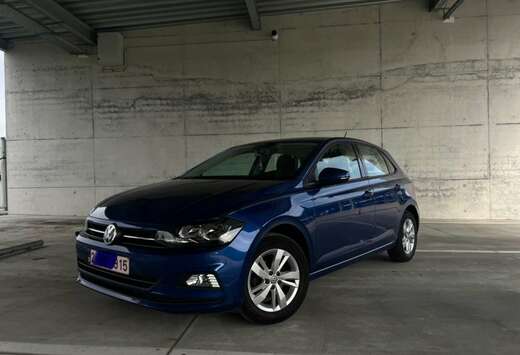 Volkswagen Volkswagen polo + airco + carplay+ carpass