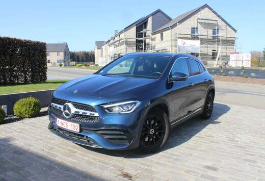 Mercedes-Benz GLA 200 AMG Line