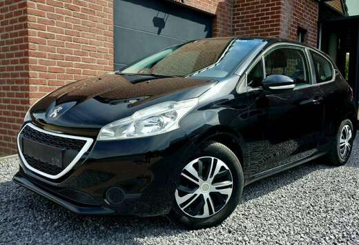 Peugeot 208 1.0i Urban Soul