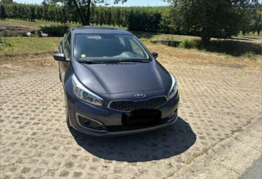 Kia Cee\'d 1.6 CRDi Navi Edition ISG