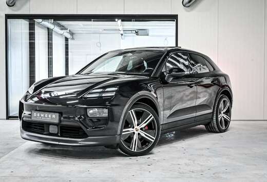Porsche Macan 4S 22\