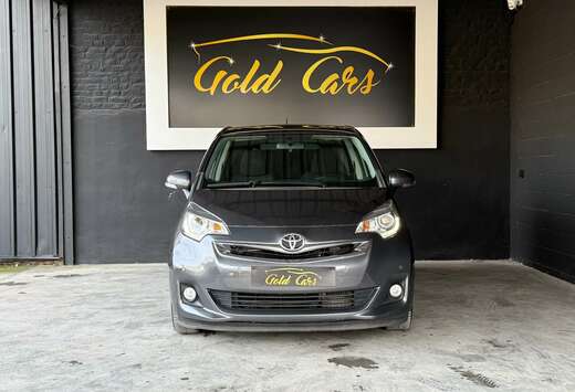 Toyota Verso S 1.4 D-4D Lounge NAVI*CAMERA*PANO*