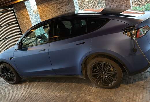 Tesla Model Y 72.5 kWh Dual Motor Long Range (324 kW)