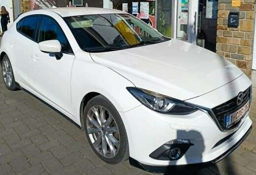 Mazda 3 2.0i Skycruise