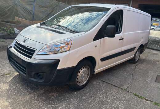 Peugeot 1.6 HDi Seulement 48000 réel car pass
