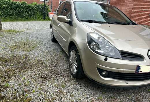 Renault 1.6i 16v Initiale