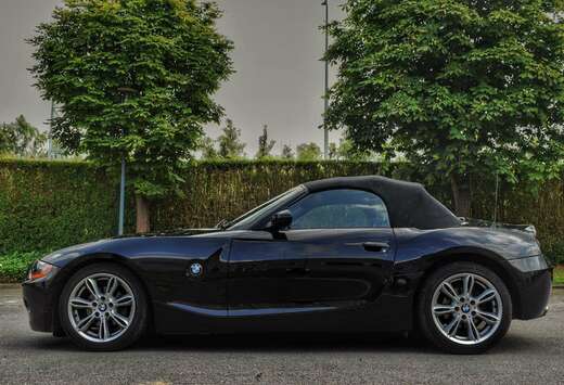 BMW Z4 2.2i 24v