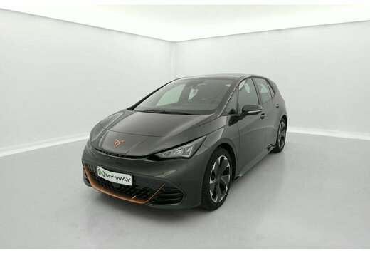 Born eBoost 231ch (170kW) v 77 kWh