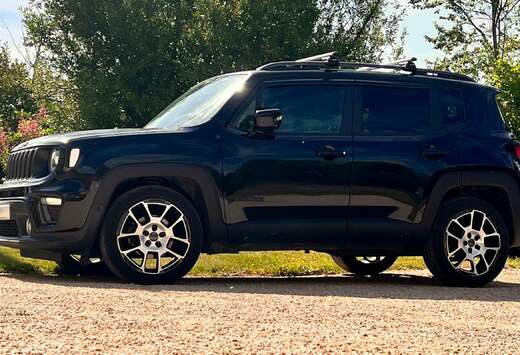 Jeep Renegade 1.3 T4 S DDCT