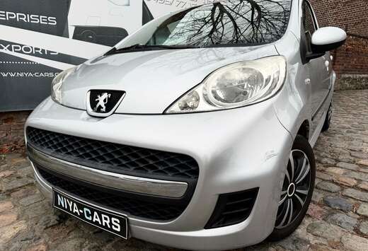 Peugeot 107 1.0i Trendy 2Tronic ** AUTOMATIQUE **