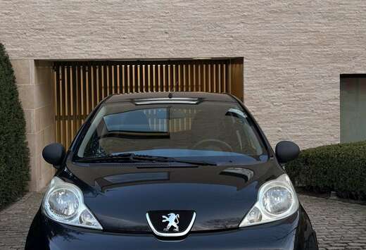 Peugeot 1.0i Urban Move