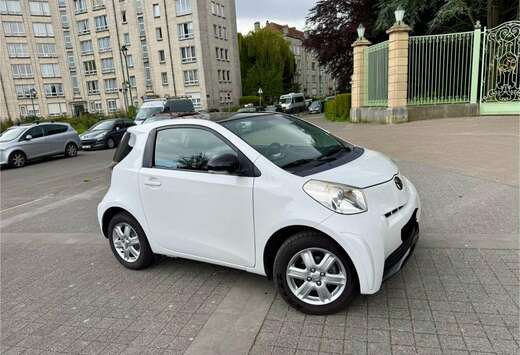 Toyota iQ 1.0i VVT-i Luna