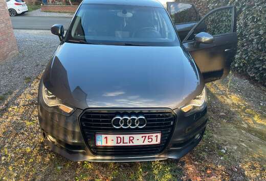 Audi Sportback 1.6 TDi Ambition S line