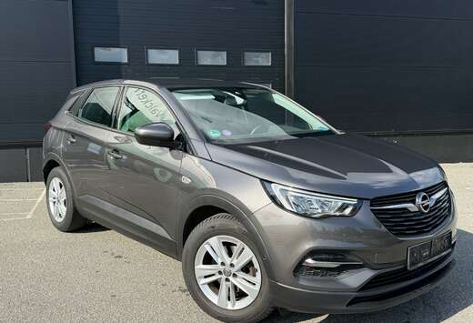 Opel Grandland X 1.2 Turbo ECOTEC