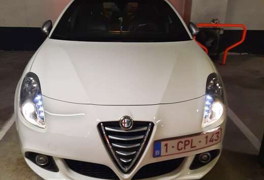 Alfa Romeo 1.4 TJet 105 ch S&S Edizione