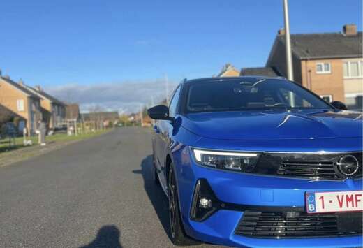 Opel Sports Tourer 1.2 Turbo Automatik Ultimate