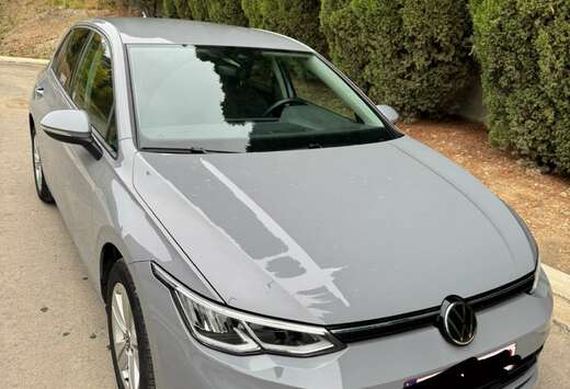 Volkswagen 1.0 eTSI Life OPF DSG