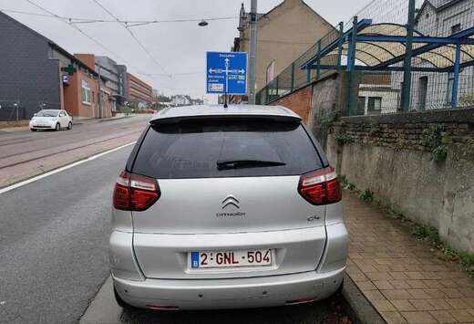 Citroen HDi 110 FAP Exclusive Black Top