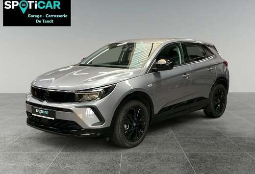 Opel GS-Line 1.2 Benzine 130 pk  met vele optie\'s