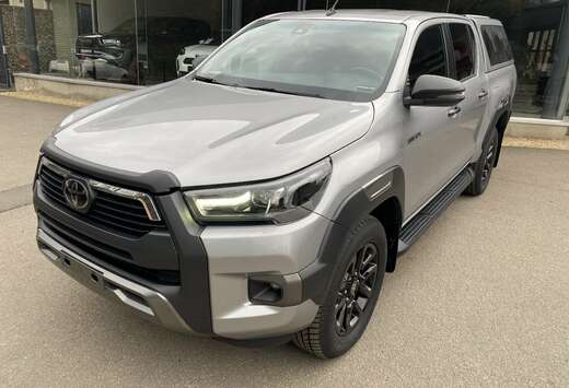 Toyota 2.8 D-4D 4WD Invincible