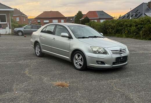 Toyota 1.8i 16v Linea Sol
