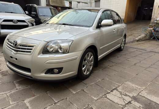 Toyota 1.8 VVT-i Travel