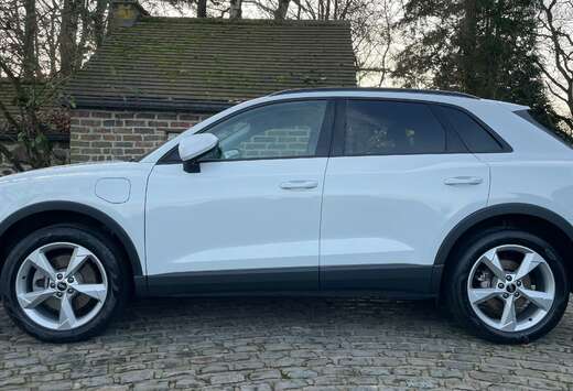 Audi Q3 PHEV 45 TFSIe Attraction S tron(180 kW)PrixTV ...