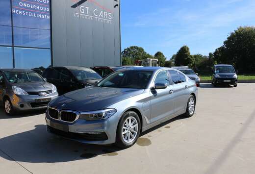 BMW E Aut. Luxury Line + 1 JAAR GARANTIE TRAXIO