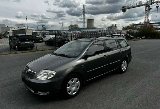 Toyota 1.6i VVT-i AIRCO DIGITAL Sol