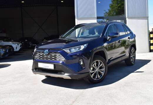 Toyota 2.5i Hybride Dynamic Plus *12.901KM*