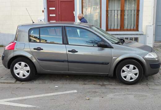 Renault Megane 1.4i 16v Authentique Confort