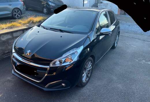 Peugeot 208 1.2i PureTech Style