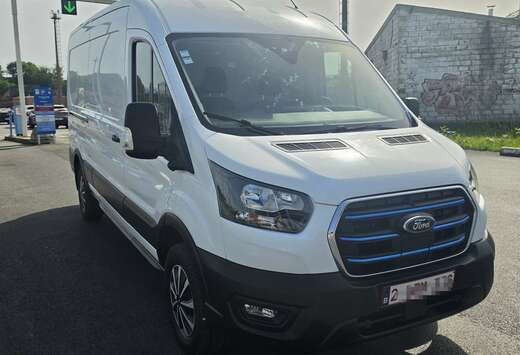 Ford 67 kWh L3H2 Trend