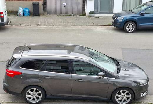Ford Focus 1.5 TDCi Titanium PowerShift